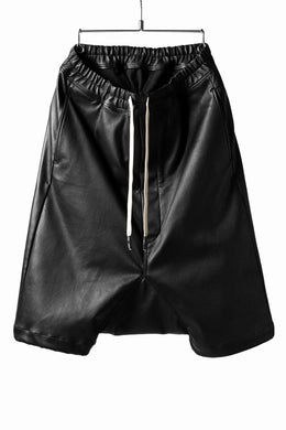 ISAMU KATAYAMA BACKLASH SARROUELSHORT PANTS / STRETCH SMOOTH DEER (BLACK)