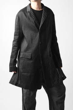 Load image into Gallery viewer, forme d&#39;expression De Stijl Coat (Black)