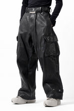 Load image into Gallery viewer, ISAMU KATAYAMA BACKLASH CARGO PANTS / GOAT LEATHER (GARMENT+SPRAY DYED / BLACK)