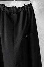 画像をギャラリービューアに読み込む, SOSNOVSKA RAW EDGES WIDE PANTS (BLACK)