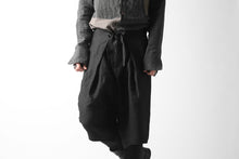 Load image into Gallery viewer, Hannibal. Folding Code Short Trousers (BLACK)