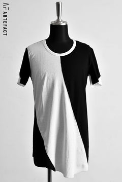 Load image into Gallery viewer, A.F ARTEFACT Bicolor Over Lock Stitch Kanoko Fablic Top Tee