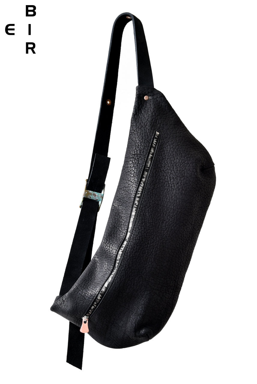 ierib one shoulder bag / Rough-Bull (BLACK)