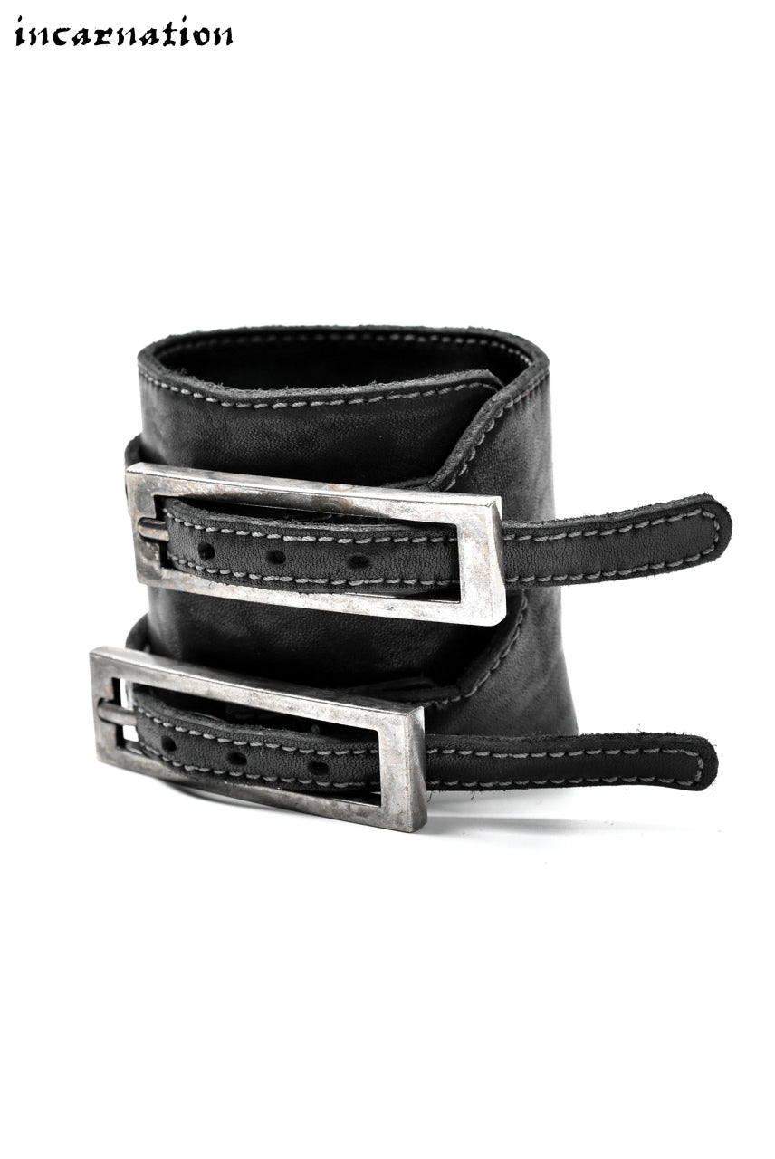 Load image into Gallery viewer, incarnation HORSE LEATHER BRACELET with DOUBLE BUCKLES (DARK GREY)