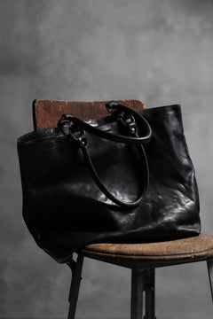 Load image into Gallery viewer, linea_f by incarnation Calf Shoulder Leather Tote Bag