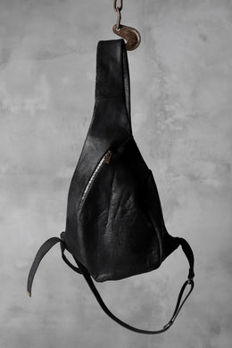 ierib exclusive One Shoulder Bag / horsebutt + nicolas italy vachetta (BLACK)