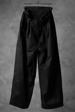 画像をギャラリービューアに読み込む, KAZUYUKI KUMAGAI High Waist Easy Wide Trousers / High Density Satin (BLACK)