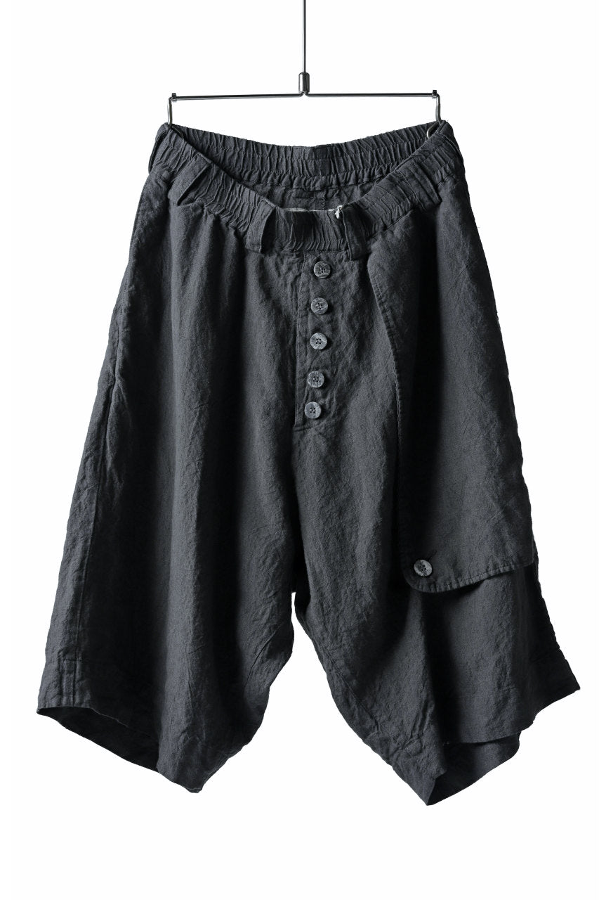 _vital covered pocket shorts / organic linen (DARK GREY)