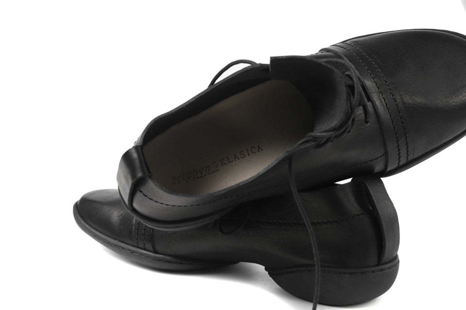 Load image into Gallery viewer, KLASICA x trippen &quot;SICA&quot; LACE UP HALF SHOES / BLACK WAW (BLACK)