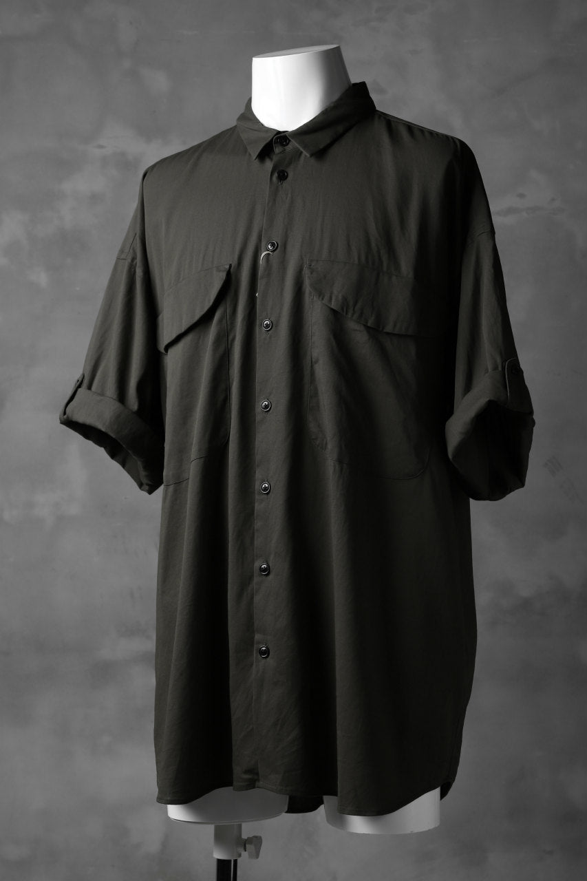 Load image into Gallery viewer, KLASICA LOOSE HALF SLEEVE SHIRT / DOUBLE VOILE CLOTH (GARMENT WASHED) (OLIVE)