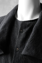 Load image into Gallery viewer, CEDRIC JACQUEMYN  L/S SPLIT FRONT SHIRT / VIRGIN WOOL (GREY)
