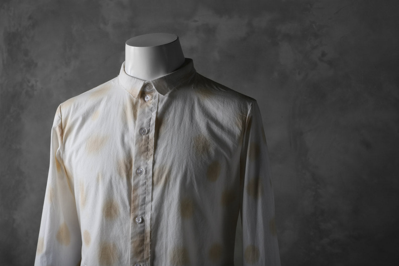 Aleksandr Manamis Raw Hallf Collar Shirt / Tea Stain Dot