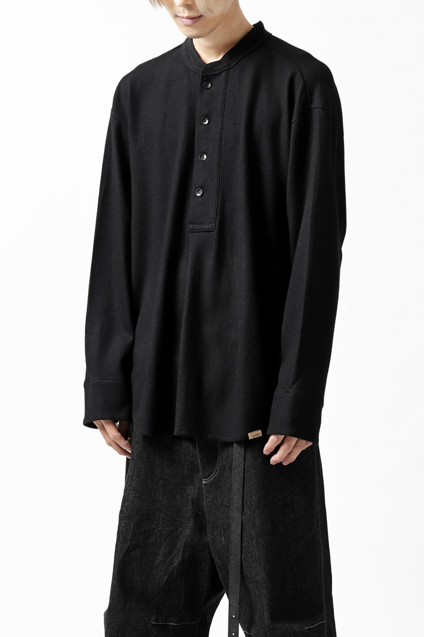 COLINA BANDED COLLAR PULLOVER SHIRT / SUPER 140s WASHABLE WOOL (BLACK)