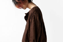 Load image into Gallery viewer, YUTA MATSUOKA minimal shirt / sulfur dyed washer linen (DARK RED)