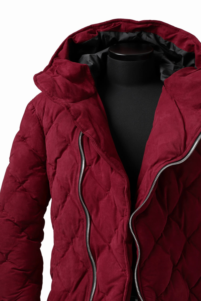 Load image into Gallery viewer, ISAMU KATAYAMA BACKLASH HOODED DOWN JACKET / [REVERSE KANGAROO LEATHER / POLISH WHITE GOOSE] (RED)