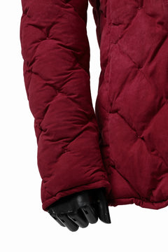 Load image into Gallery viewer, ISAMU KATAYAMA BACKLASH HOODED DOWN JACKET / [REVERSE KANGAROO LEATHER / POLISH WHITE GOOSE] (RED)