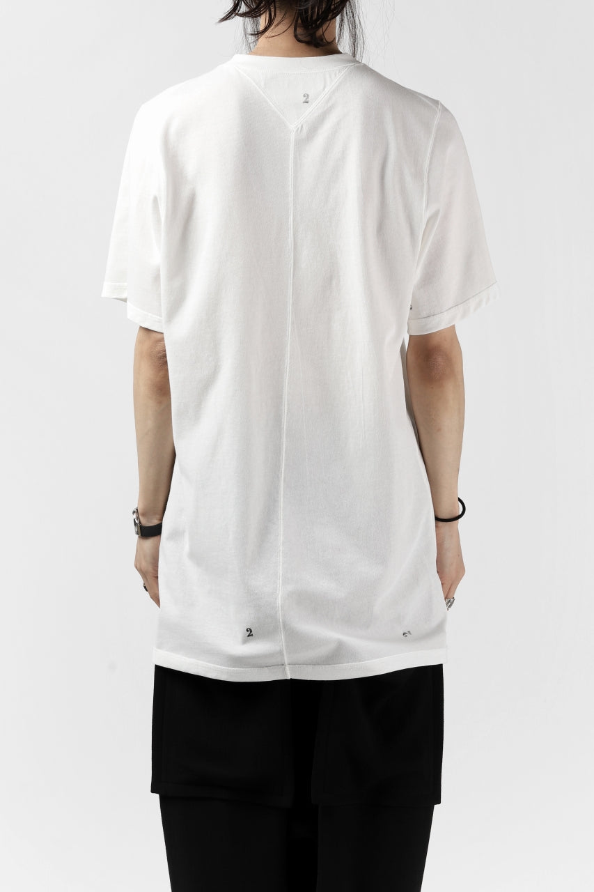 Load image into Gallery viewer, KLASICA MORE(edit.2) H/S CUT &amp; SEWN / DRY TWILL JERSEY (ECRU)
