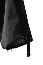 Load image into Gallery viewer, N/07 schoeller® Pro-Tech System Cargo Pants / Black Grosgrain