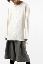 Load image into Gallery viewer, YUTA MATSUOKA round neck fly front shirts / cotton silk nep viera (white)