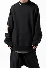 Load image into Gallery viewer, ALMOSTBLACK SLASH CUT SWEAT PULLOVER (BLACK)