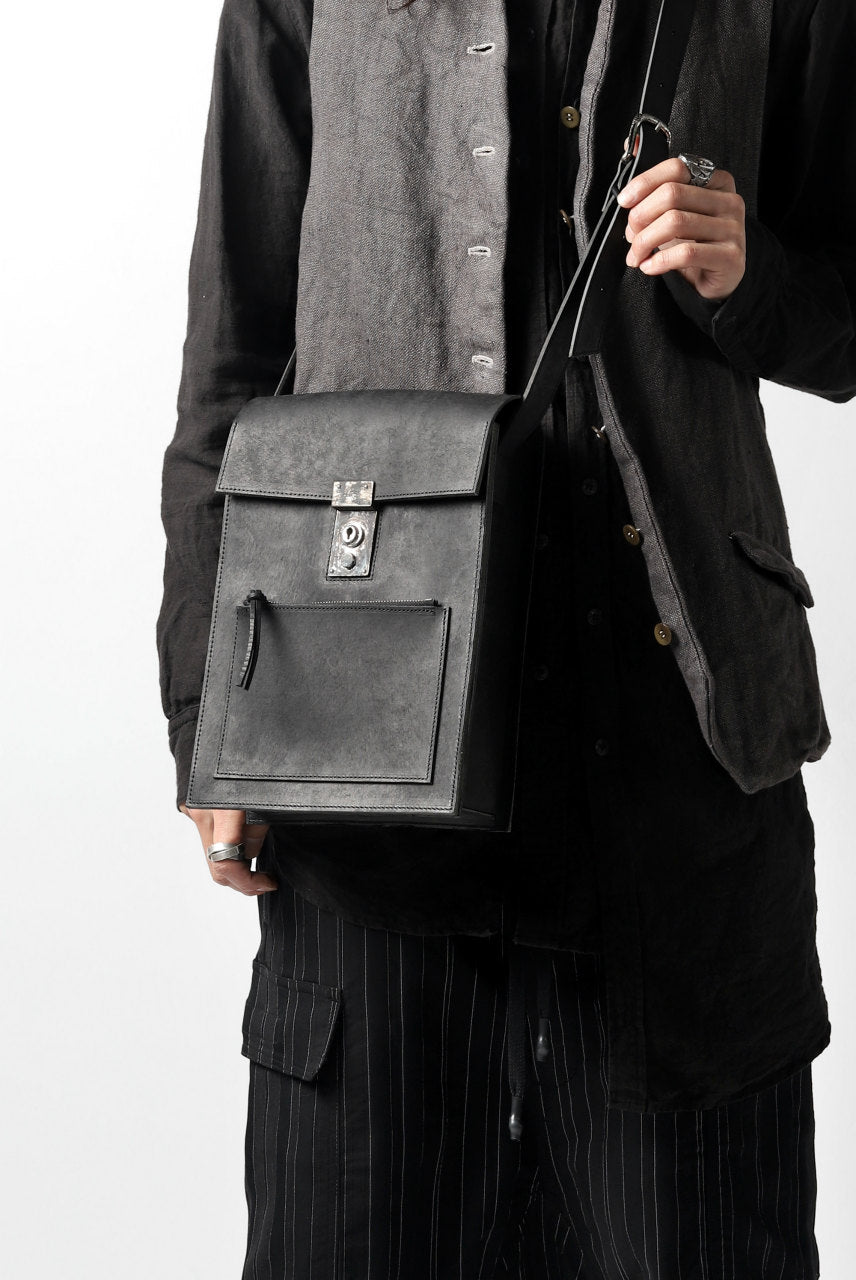 Load image into Gallery viewer, Portaille &quot;Atelier Made&quot; exclusive SHOULDER BAG / PUEBLO by Badalassi Carlo (BLACK)