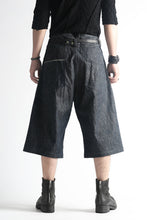 Load image into Gallery viewer, daska x LOOM excluive &quot;w&quot; wide short trousers #white stitch