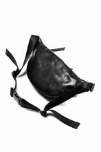 Load image into Gallery viewer, ISAMU KATAYAMA BACKLASH SMART SHOULDER BAG / WAXY HORSE (BLACK)