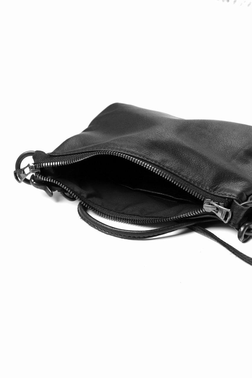 ISAMU KATAYAMA BACKLASH PORTABLE BAG / WASHABLE STEER (BLACK)