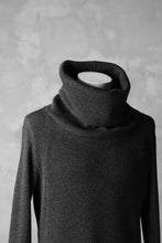 画像をギャラリービューアに読み込む, A.F ARTEFACT exclusive DUSTY WAFFLE DRAPED HIGH NECK TOPS (MELANGE BLACK)