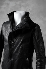 Load image into Gallery viewer, incarnation exclusive DUALFACE ZIP JACKET OBJECT DYE/TANNED HORSE (BLACK)