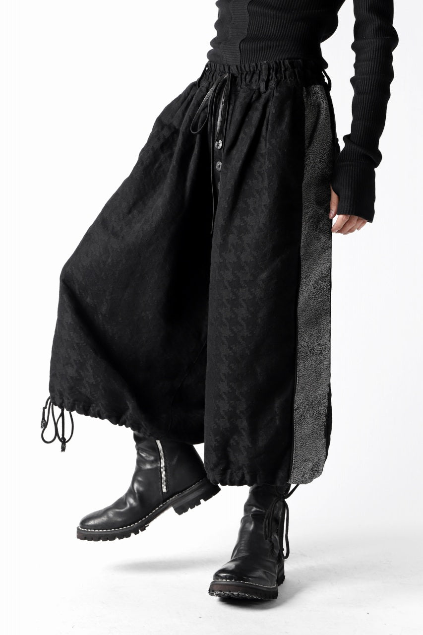 A.F ARTEFACT DRAWSTRING-HEM WIDE TROUSERS#2 (Houndstooth-Jacquard)