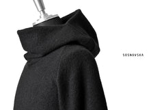 画像をギャラリービューアに読み込む, SOSNOVSKA exclusive DRAPED COCOON LONGSLEEVE HOODIE KNIT (BLACK STRIPE)