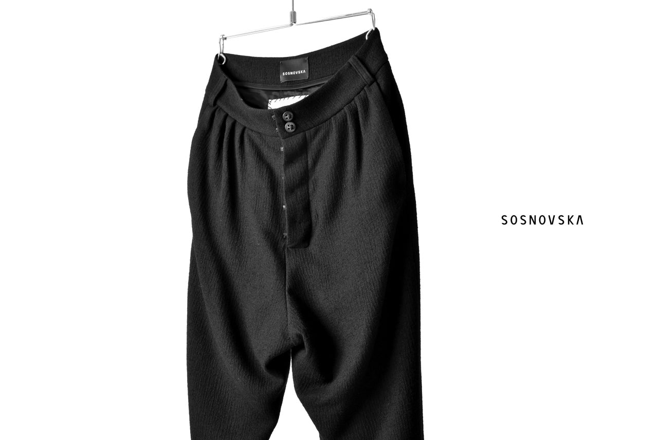 SOSNOVSKA exclusive WOOLEN ANKLE PANTS (BLACK)