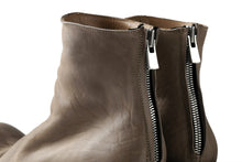 Load image into Gallery viewer, EVARIST BERTRAN  EB7 One Piece Leather Back Zip Middle Boots / Washed Culatta (IVORY)