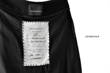 Load image into Gallery viewer, SOSNOVSKA exclusive WOOLEN ANKLE PANTS (BLACK)