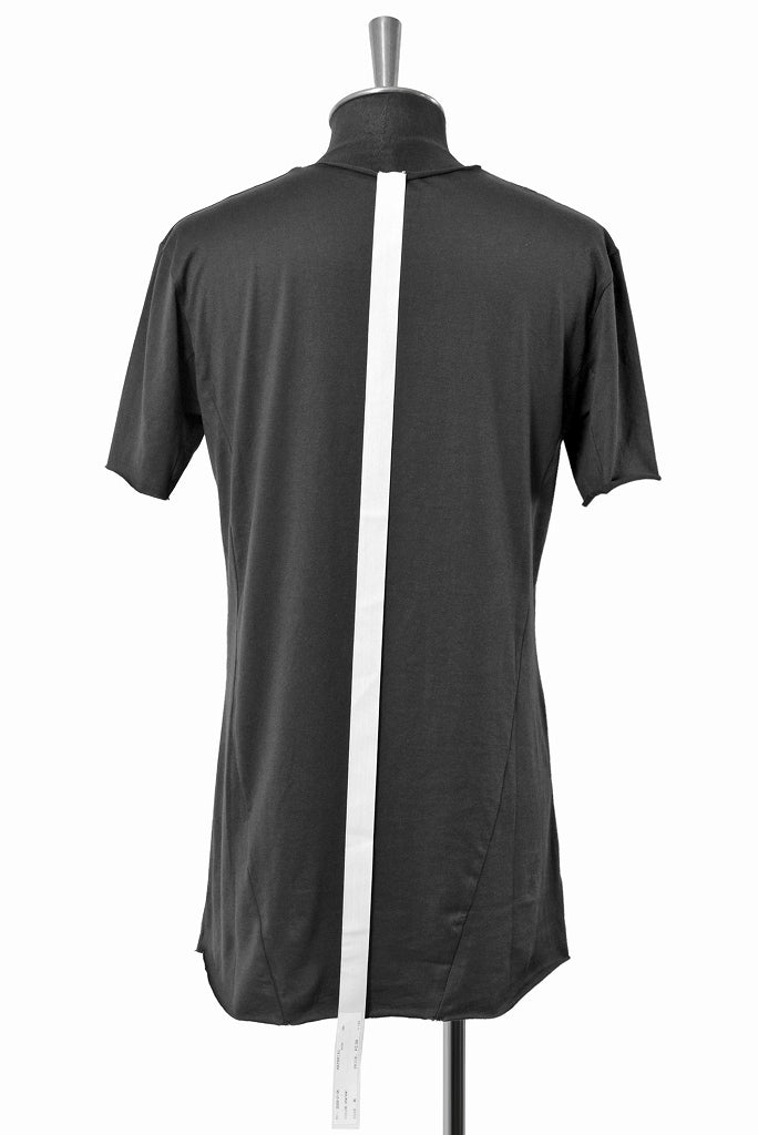Load image into Gallery viewer, N/07 curved seam Tee 76/2 giza premium jersey (CHARCOAL)