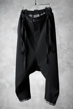 画像をギャラリービューアに読み込む, SOSNOVSKA RAW EDGES WIDE PANTS (BLACK)