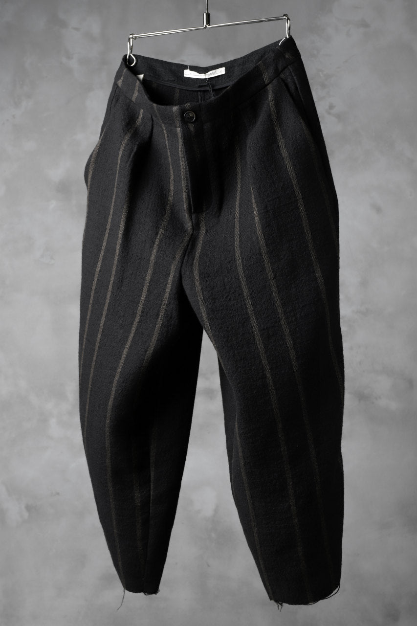 Load image into Gallery viewer, Aleksandr Manamis Cropped Stripe Pant