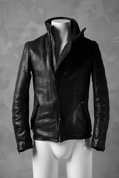 Load image into Gallery viewer, ierib exclusive high neck curved zip jacket / oiled horse leather (BLACK)