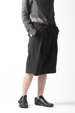 Load image into Gallery viewer, Hannibal. Folding Code Short Trousers (BLACK)