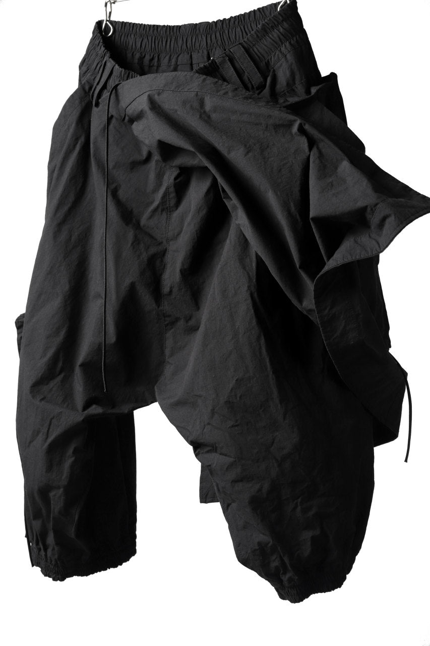 A.F ARTEFACT WRAP SKIRT COMBI MILITARY SHORTS / BLEND WOVEN (BLACK)