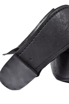 Load image into Gallery viewer, prtl x 4R4s exclusive Steer Leather Thong Sandal (BLACK)