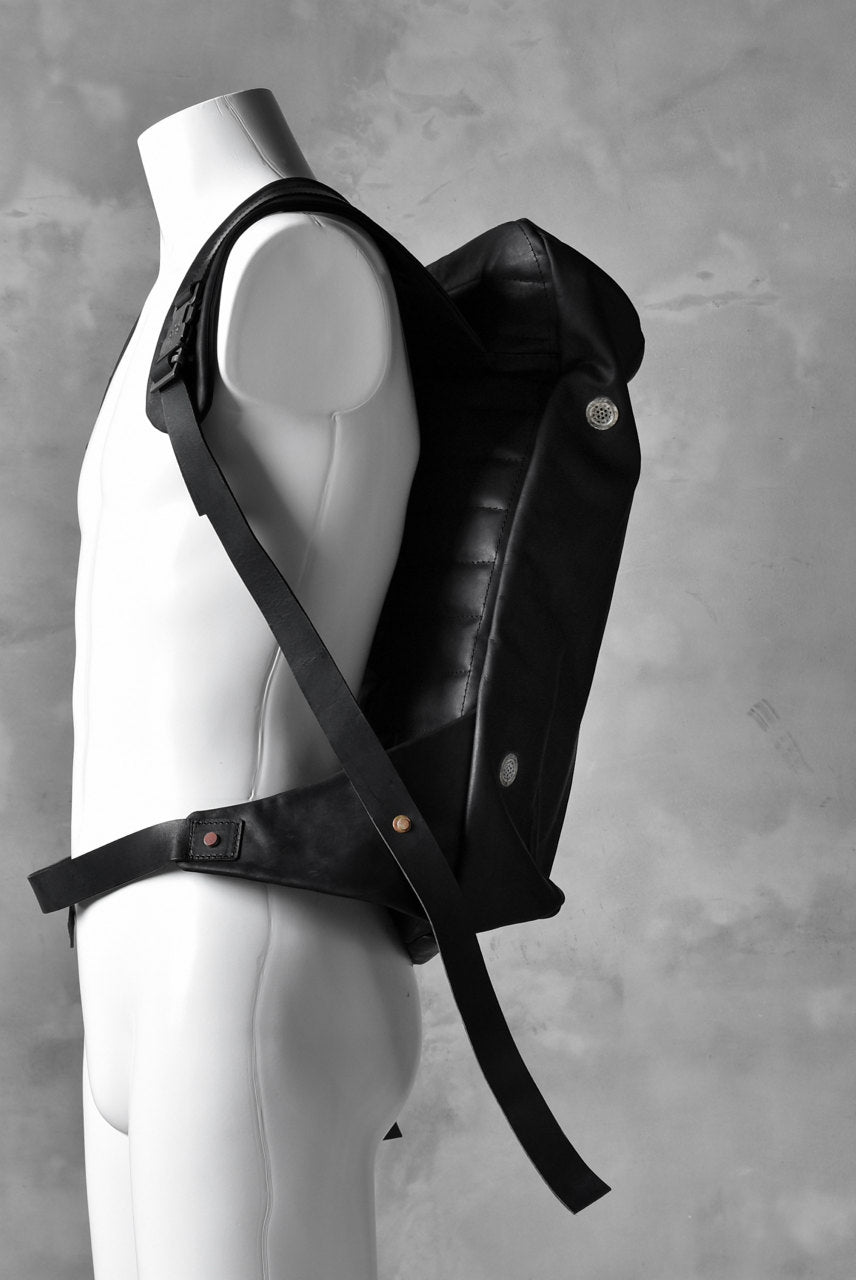 ierib exclusive Smat Backpack / Nicolas Italy Vachetta (BLACK)
