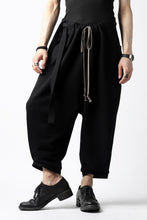 Load image into Gallery viewer, A.F ARTEFACT exclucive TUCKED VOLUME WIDE PANTS / L.WEIGHT SWEAT (BLACK)