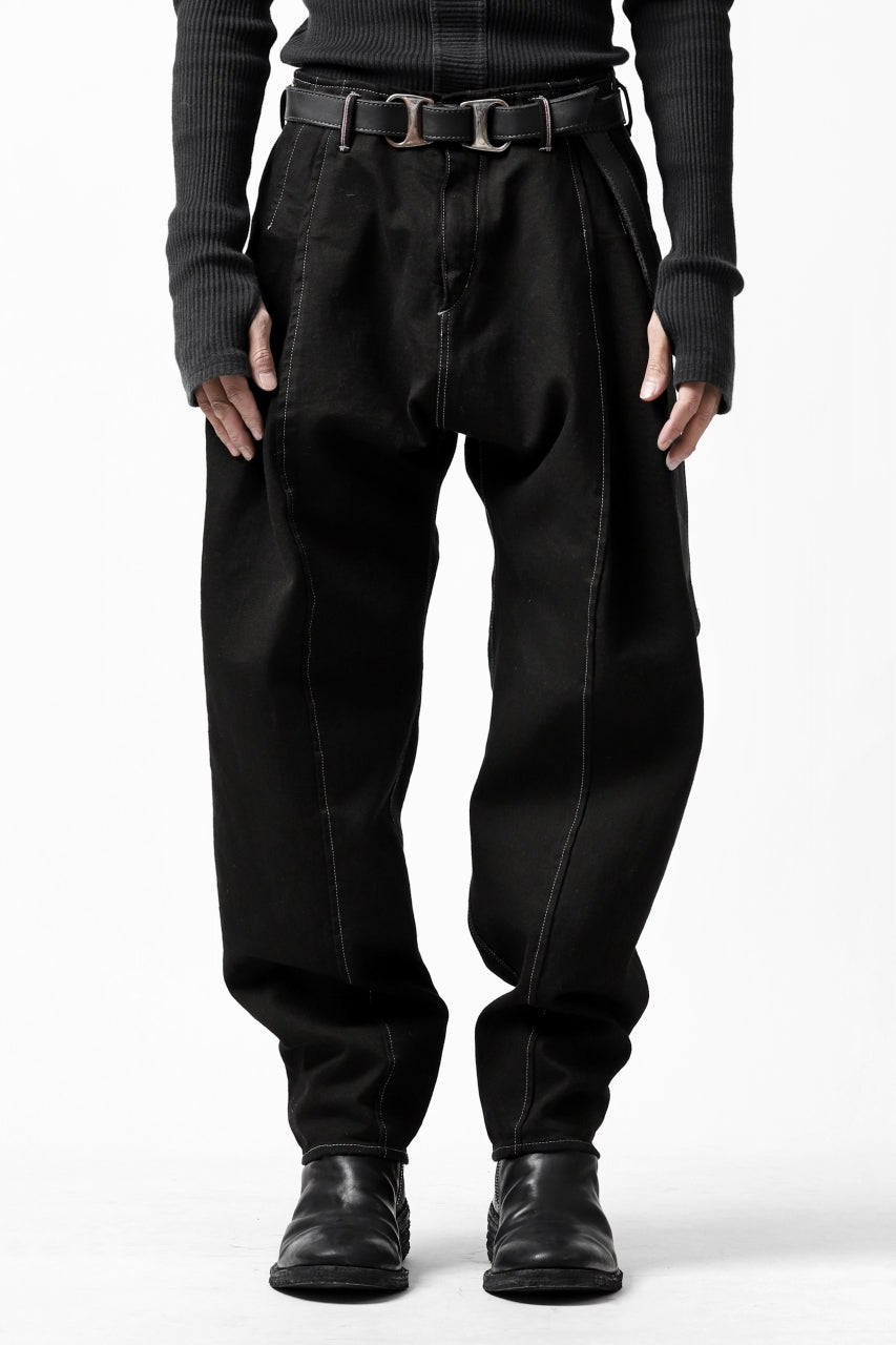 incarnation SELVEDGE JEAN TUCK TAPERED TROUSERS / ITALY 12oz DENIM (PIECE DYED BLACK)