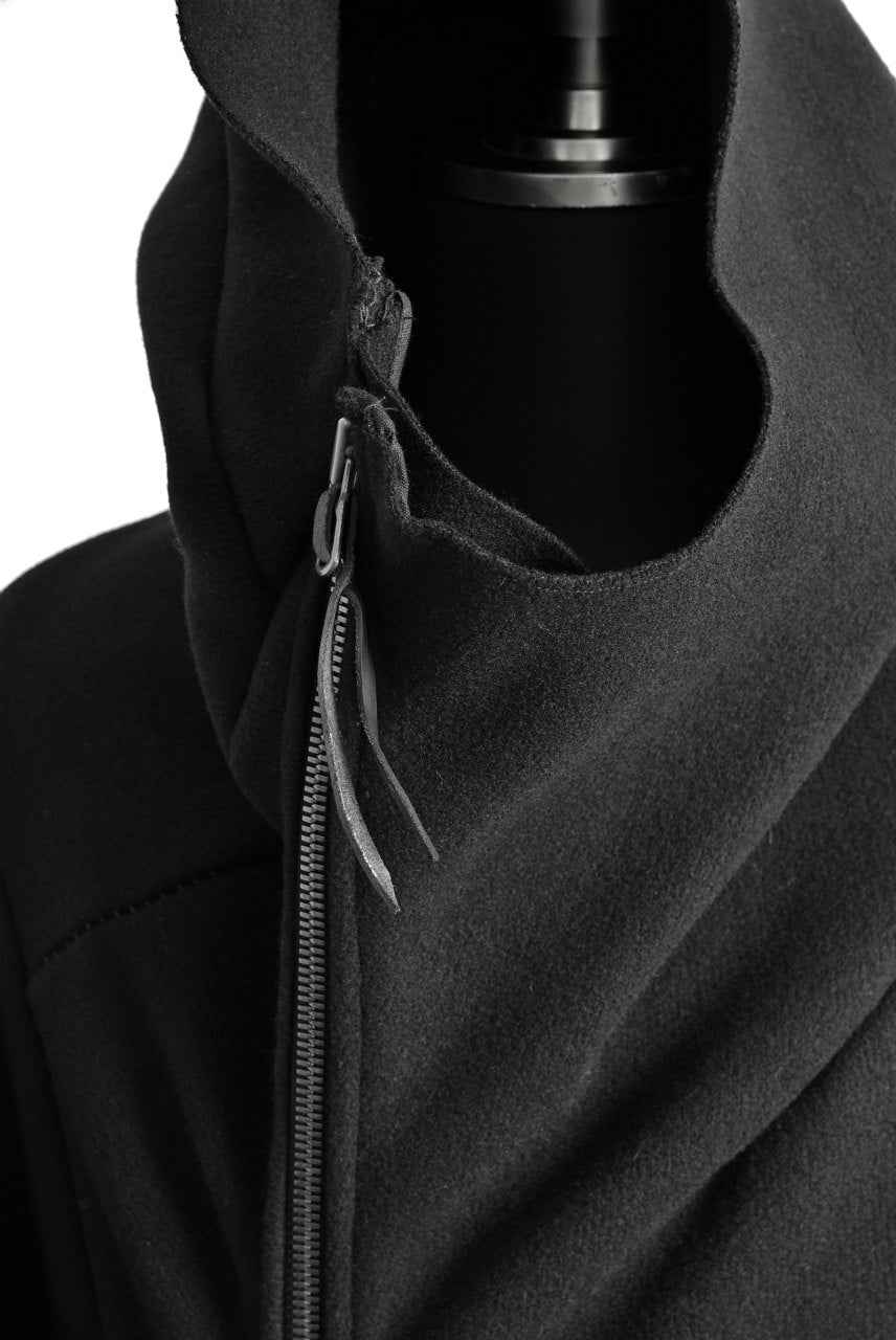 LEON EMANUEL BLANCK DISTORTION HOODED CURVE COAT / CASHMERE KNIT MELTON (BLACK)