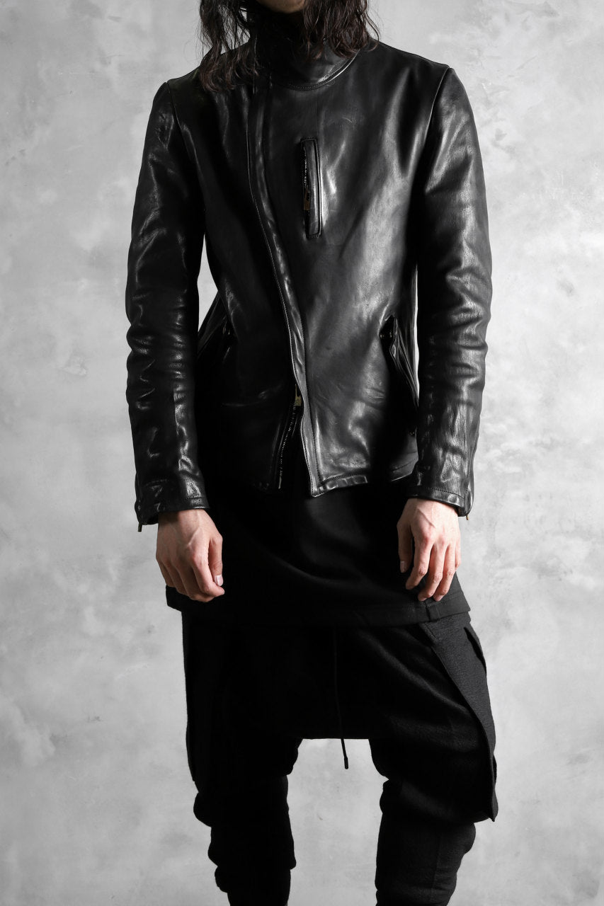 ierib exclusive high neck curved zip jacket / oiled horse leather