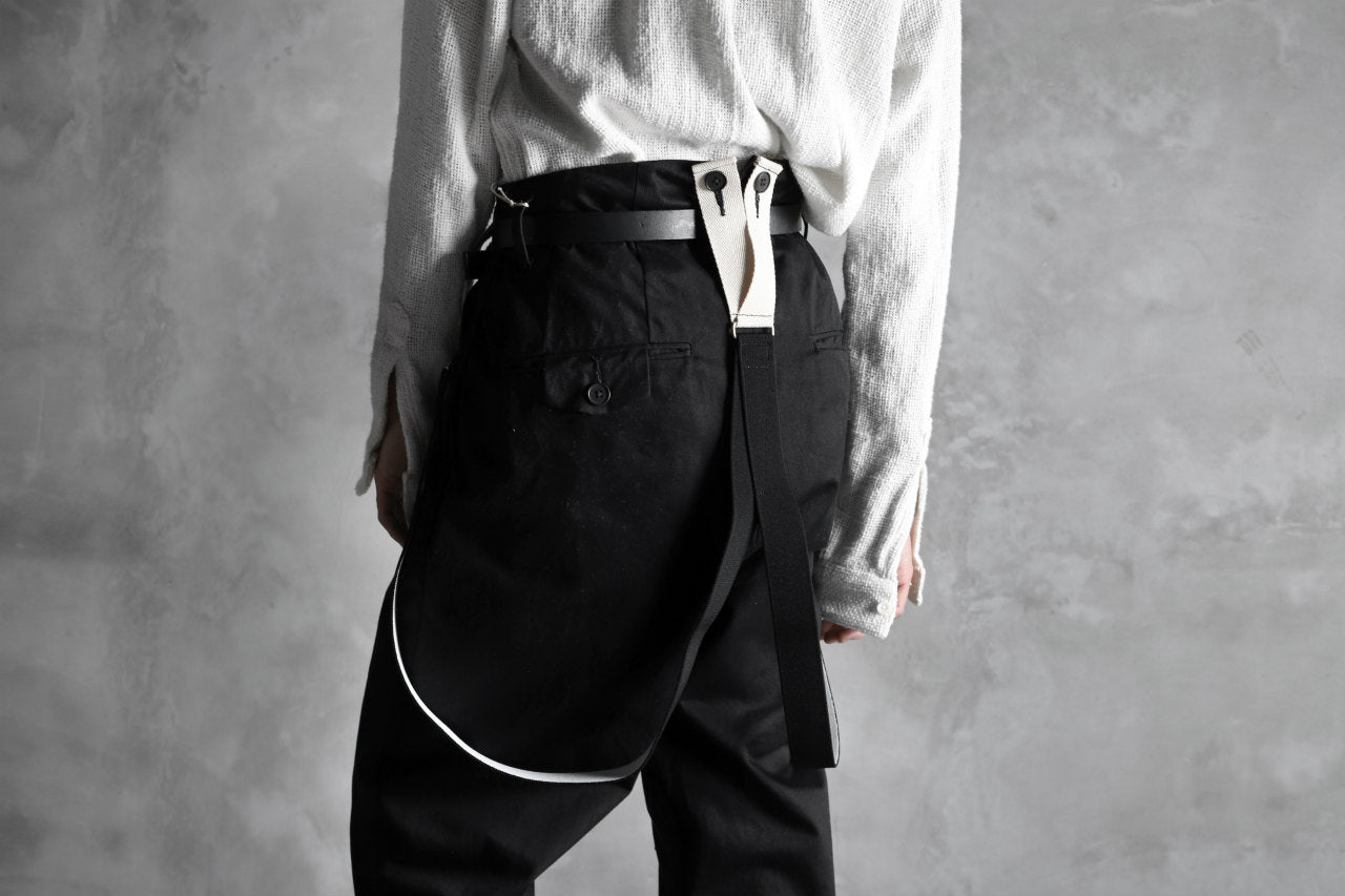 KLASICA MORROW HIGH RISE 3 TUCKED TAPERED TROUSERS / CHINO CLOTH (BLACK)