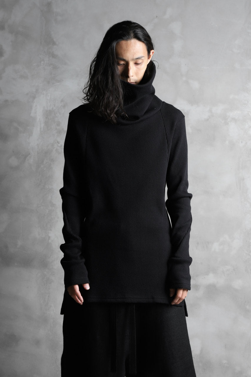 Load image into Gallery viewer, A.F ARTEFACT exclusive DUSTY WAFFLE DRAPED HIGH NECK TOPS (BLACK)