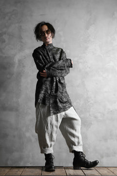 Load image into Gallery viewer, SOSNOVSKA STRUCTUAL BLEACHED OFFSET PANTS (IVORY)